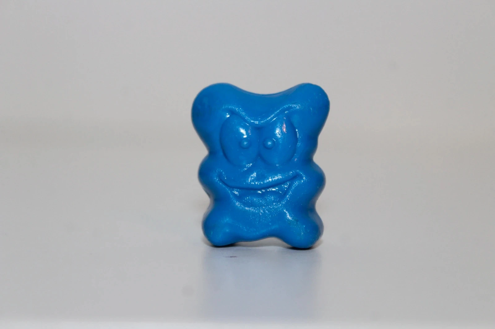 Figurine 32 bleu Hawkeye (Zoomy) - Jojo's